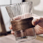 Élégance sur Table : Ensemble de Bouteilles et 4 Tasses en Verre pour Toute Occasion